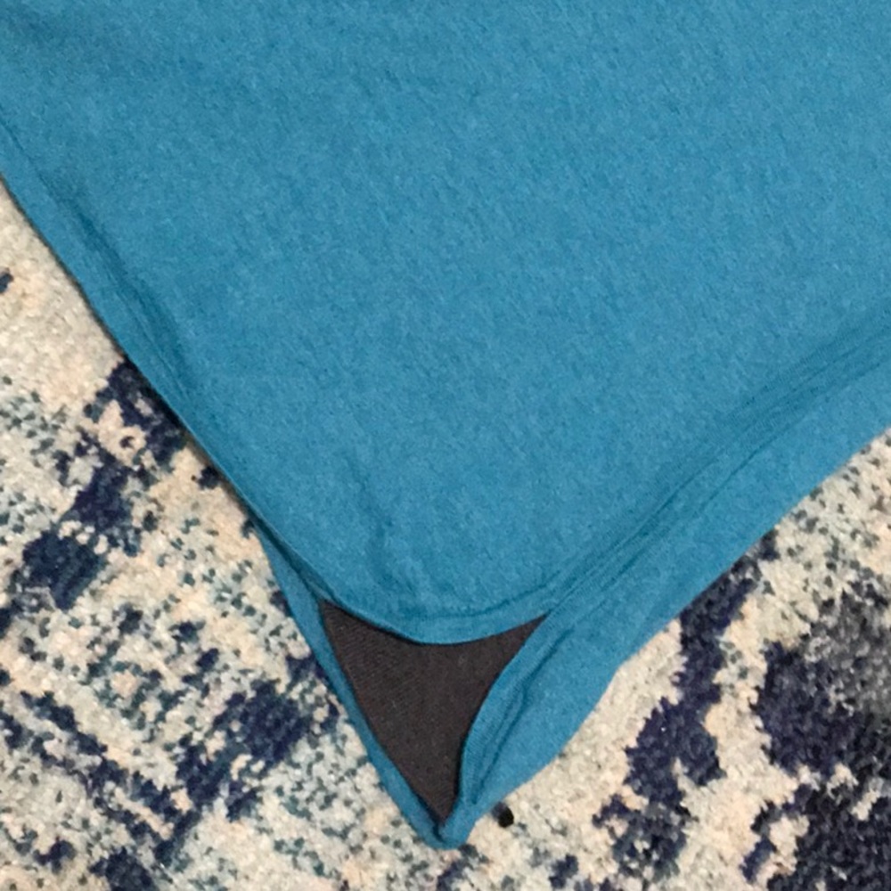 Blue top - Picture 2 of 3